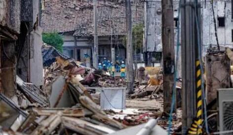 日本地震死亡人數(shù)升至221人 超萬戶房屋受損