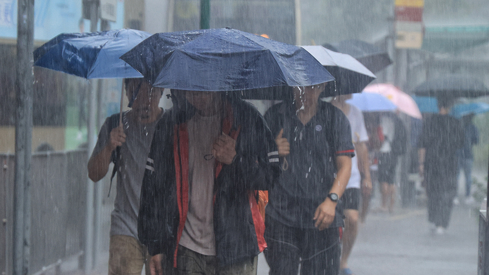 天文臺發出黃色暴雨警告信號 渠務署籲市民報告水浸